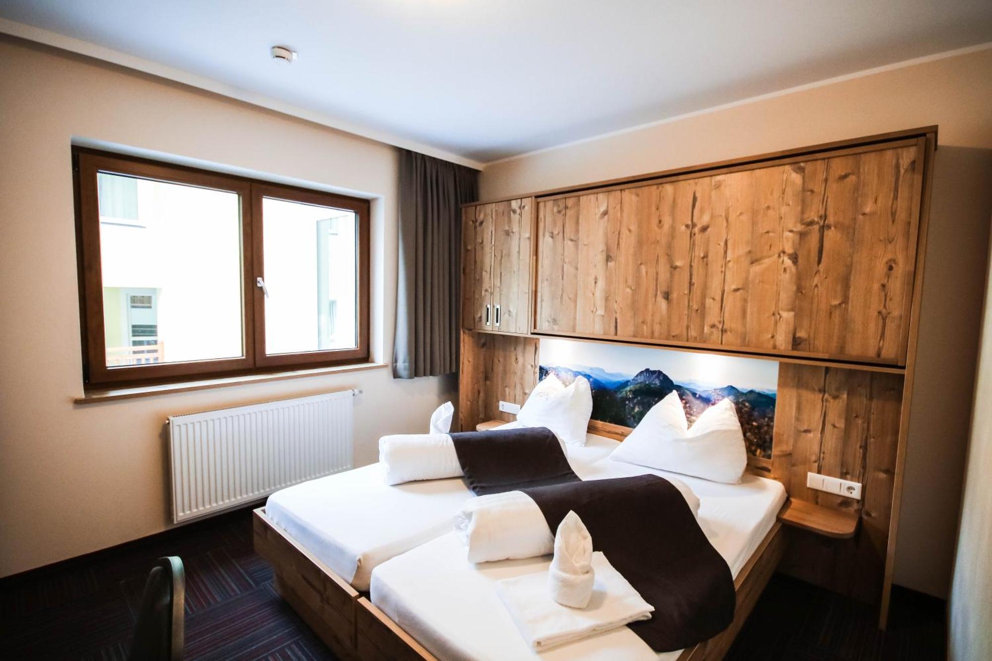 Hotel Der Wolkensteinbaer Bramberg am Wildkogel Esterno foto